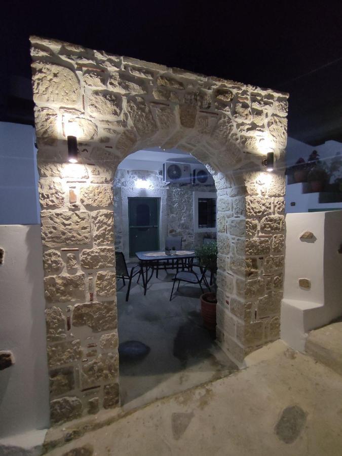 La Maison D Aspasia Kamilari Exterior foto
