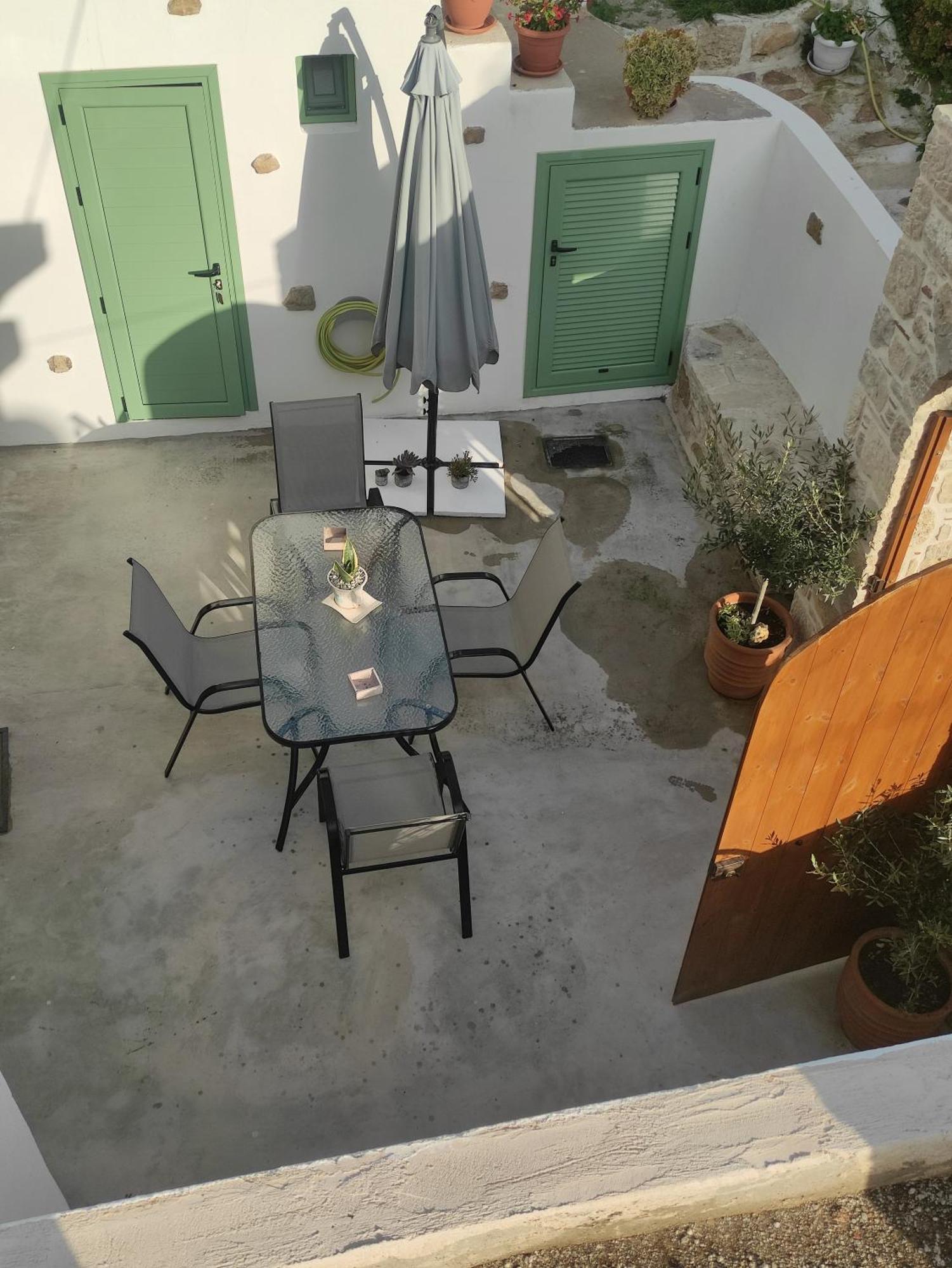 La Maison D Aspasia Kamilari Exterior foto