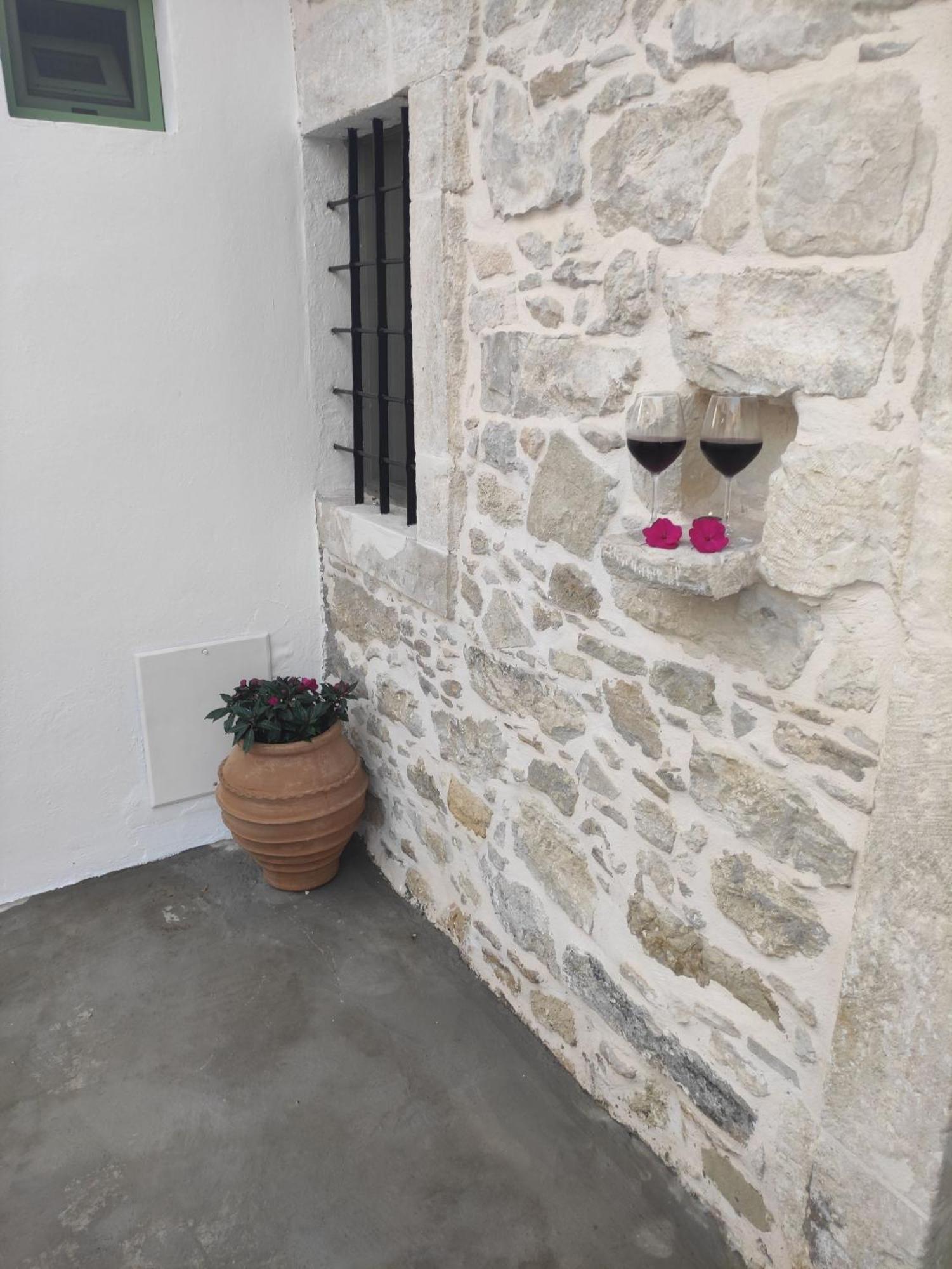 La Maison D Aspasia Kamilari Exterior foto