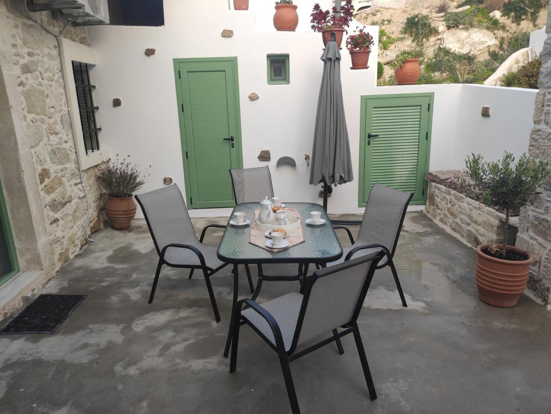 La Maison D Aspasia Kamilari Exterior foto